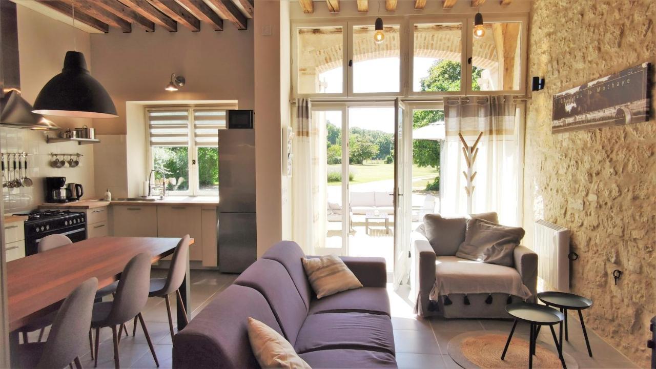 Chateau La Mothaye - Self Catering Apartments With Pool In The Loire Valley Les Bois-d'Anjou Экстерьер фото